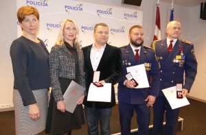 Госполиция наградила Bezvests.lv за помощь в поиске пропавших людей