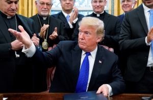 Трамп: США разгромили ИГИЛ в Сирии