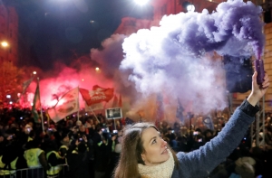 В Венгрии протестовали против «рабского закона»