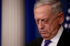 Трамп объявил об отставке главы Пентагона