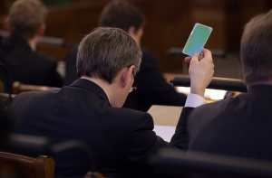 За месяц депутатам Сейма выплатили компенсации на 13 000 евро