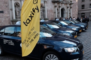 На Новый год поездки Taxify подорожают