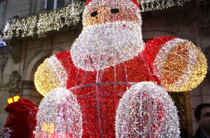 В России Дед Мороз умер на утреннике в детсаду