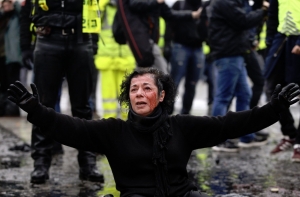 Несколько человек погибли из-за протестов в Париже