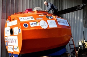 71-летний француз отправился в бочке через Атлантический океан