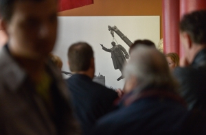 Понеслось: латвийцы роются «в мешках ЧК» и выкладывают в сеть имена агентов