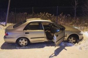 Погоня под Ригой: пьяный водитель угнал машину и попал в ДТП