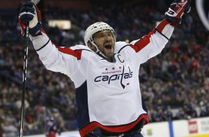 Фото Овечкина с Кубком Стэнли названо «неприличным» и запрещено к публикации