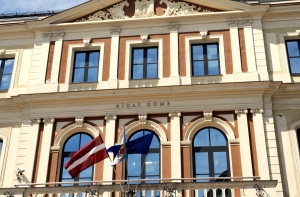 ПРЯМАЯ ВИДЕОТРАНСЛЯЦИЯ: экстренное заседание по доверию Нилу Ушакову