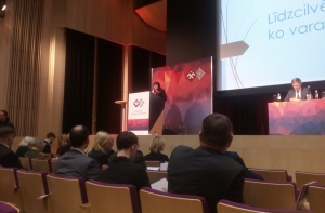 «Покончим с коррупцией»: нацблок хочет отправить Рижскую думу в отставку