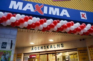 Maxima будет следить за сроком годности продуктов с помощью планшетов