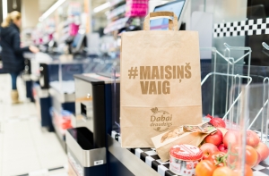 Maxima: пользователи соцсетей выбрали новый формат мешочка для покупок