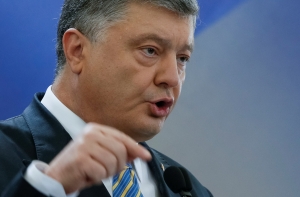 Порошенко призвал Запад ввести против России «азовские санкции»