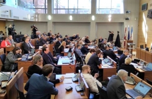 Юрист пояснила, почему законопроект о роспуске Рижской думы не имеет силу