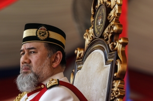 Король Малайзии отрекся от престола