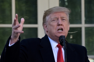 Трамп поздравил Гуайдо с началом президентства