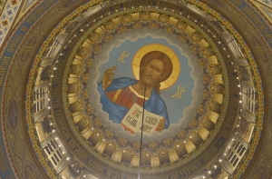 Православные и староверы празднуют Рождество