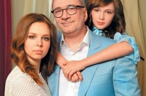 Почему Константин Меладзе после 19 лет брака ушел к молодой любовнице