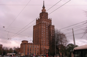 Рунгайнис: пора снести «сталинский торт» - свидетельство оккупации Латвии