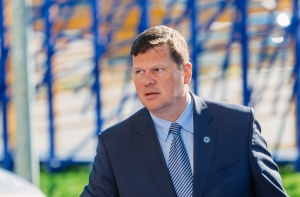 Герхардс будет добиваться роспуска Рижской думы, а не отставки Ушакова