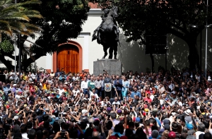 Число задержанных в ходе протестов в Венесуэле возросло до 500 человек