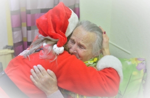 Люди, спасибо! «Ангелы Добра» подарили тепло старикам и бездомным