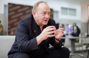 Писатель Вишневский анонсировал выход продолжения «Одиночества в сети»