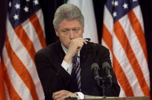 СМИ: Трамп показывает гостям место, где занимались сексом Клинтон и Левински