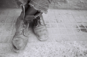 Глас народа: борьба с бедностью - приоритет, а нищих в Латвии все больше!