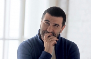 Евгений Гришковец: “Как только стал писателем, тут же перестал быть читателем”