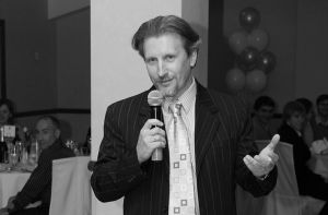 Ушел из жизни преподаватель Рижского Пушкинского лицея Андрей Ефремов