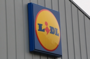 Вместо старейшего теннисного клуба хотят построить Lidl: жители против
