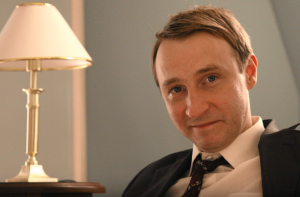 Звезда сериала «6 кадров»: за что Россию так не любят?