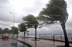 В Турции продолжает бушевать разрушительный ураган