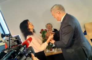 Петравича пообещала увеличить пенсии - пенсионеры ей не поверили