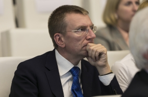 Латвия поддержит международную коалицию в борьбе с ИГИЛ