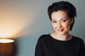Елена Тонова: “Человек имеет право сомневаться”