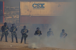 Пентагон увеличит число военных на границе с Мексикой в шесть раз