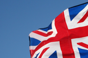 Британского политика, собиравшегося в Крым, исключили из партии