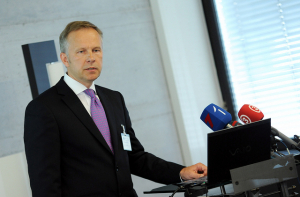 Римшевича ждут на рабочем месте в Банке Латвии