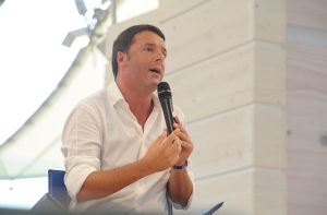 Родителей экс-премьера Италии Маттео Ренци взяли под домашний арест