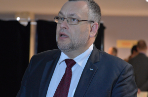 Новая метла по-новому метет: партии ищут замену главе ЦИК Цимдарсу