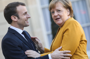 Меркель пообещала Лондону «немного больше времени» на обсуждение Brexit