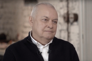 Киселев предложил Дудю «спустить штаны и показать маленький член»