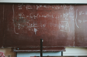 СМИ: старшеклассники с 2020 года смогут углубленно изучать отдельные предметы