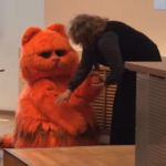 В России студент получил пожизненный зачет при помощи костюма кота