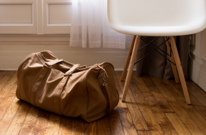 Во Франции инкассатор сбежал с тремя млн евро