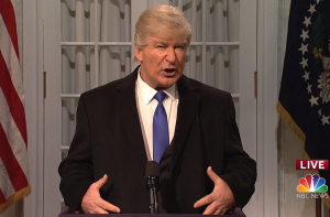 Алек Болдуин ответил на угрозы Трампа