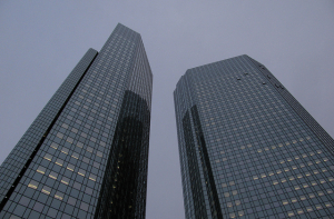 NYT: Deutsche Bank выдал Трампу кредитов на сумму более 2 млрд долларов