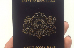 Попытка N.2: президент снова пробует дать гражданство всем детям